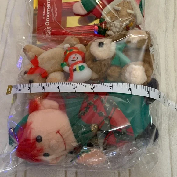 Christmas Elf/Bear/candle clips Ornament decor❗️I’m listing many lil bundles❗️ - Picture 5 of 17